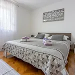 Appartement Rogic *