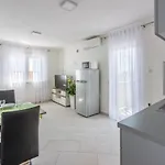 Rogic Appartement *