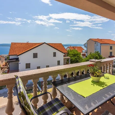 Rogic * Crikvenica