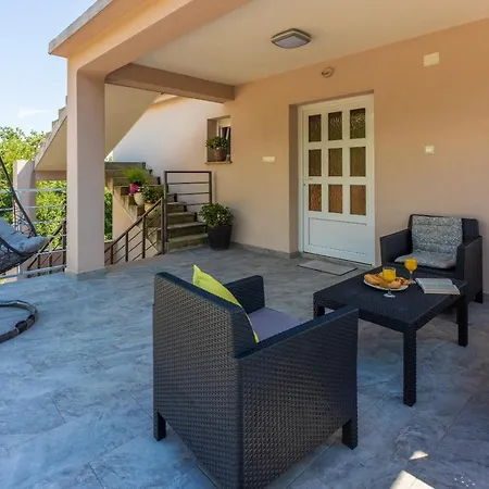 Rogic 크리크베니카